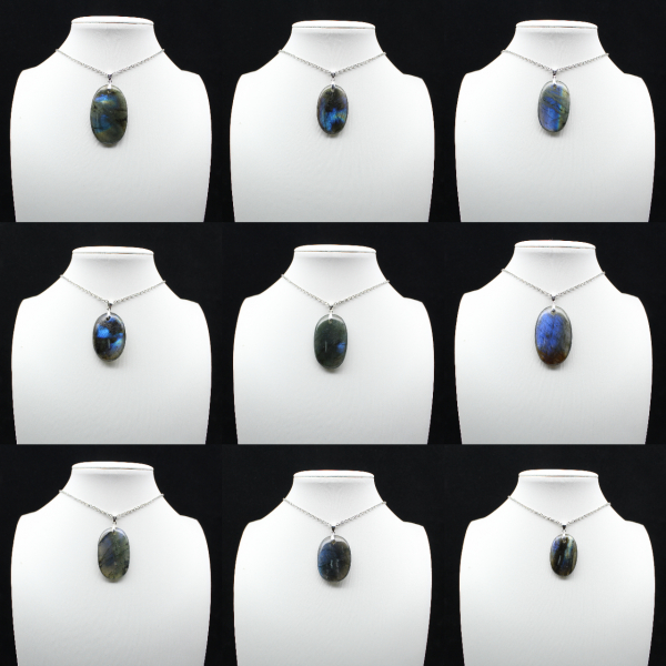 Ciondolo ovale in labradorite