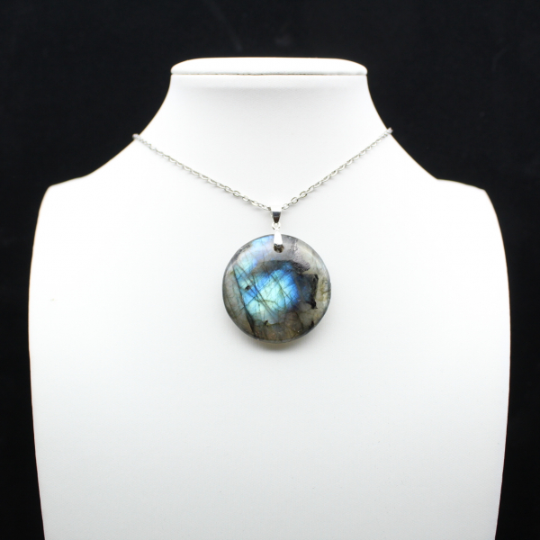Ciondolo rotondo in labradorite
