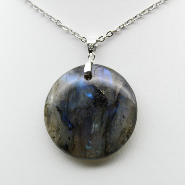 Ciondolo rotondo in labradorite