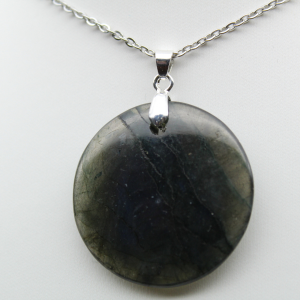 Ciondolo rotondo in labradorite