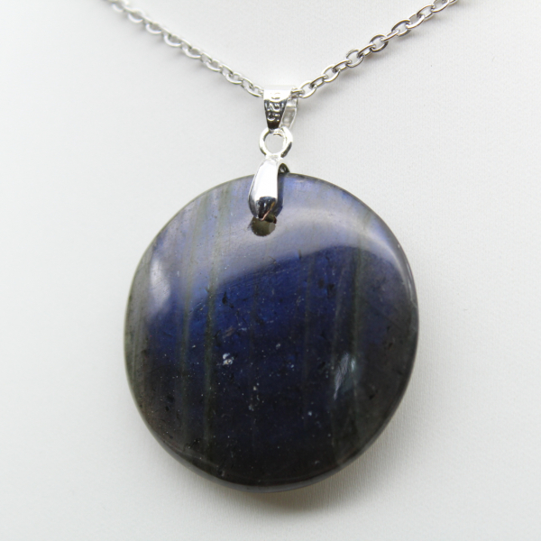 Ciondolo rotondo in labradorite