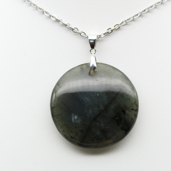 Ciondolo rotondo in labradorite