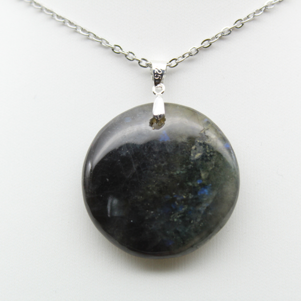 Ciondolo rotondo in labradorite