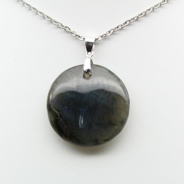 Ciondolo rotondo in labradorite