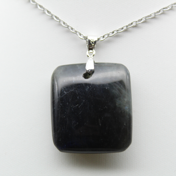 Ciondolo quadrato in labradorite