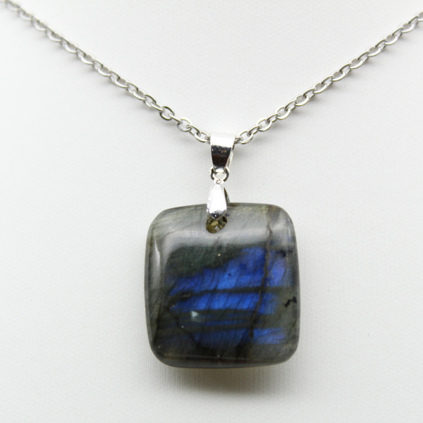 Ciondolo quadrato in labradorite