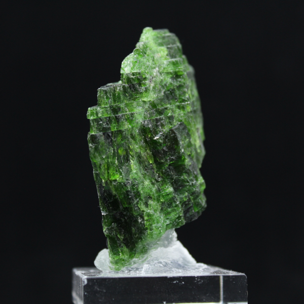 Roccia di cromodiopside