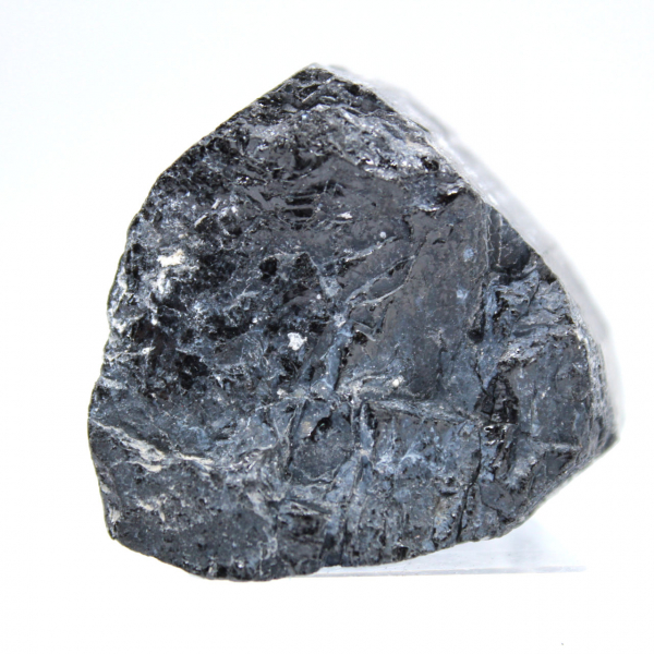 Tormalina nera grezza