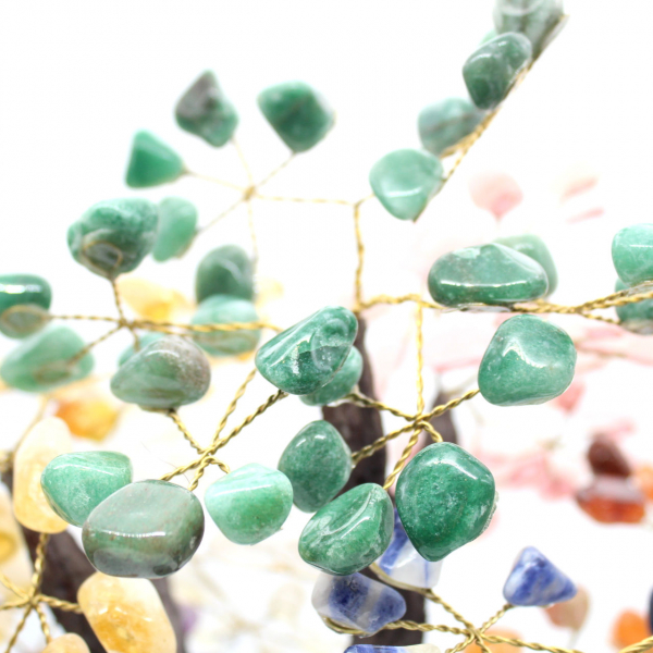 Albero minerale con base in ametista e foglie composte da vari minerali