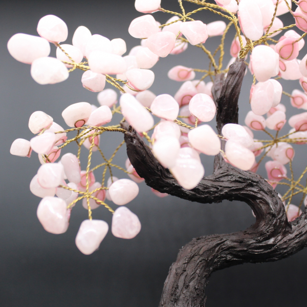 Albero minerale con base in ametista e foglie in quarzo rosa