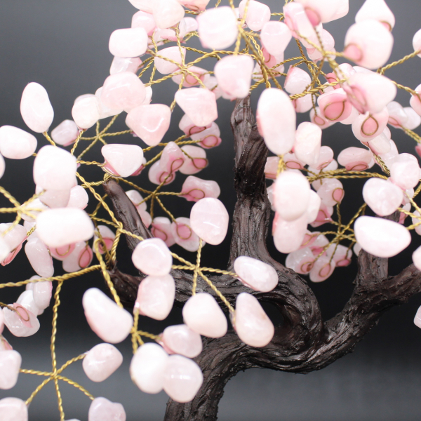 Albero minerale con base in ametista e foglie in quarzo rosa