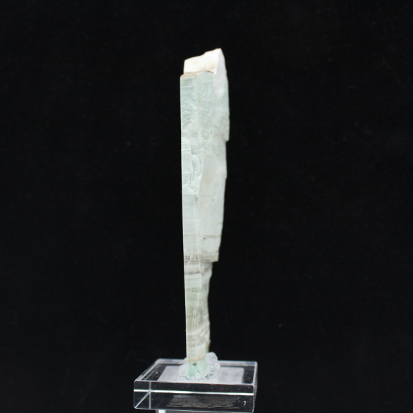 Pietra di Aragonite verde ideale per collezione