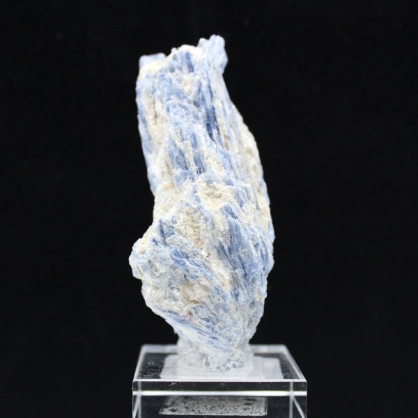 Cristalli di cianite