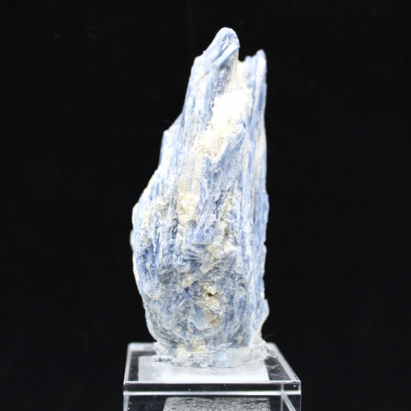 Cristalli di cianite