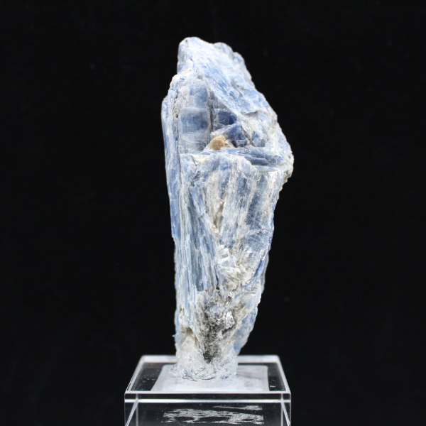 Cristalli di cianite