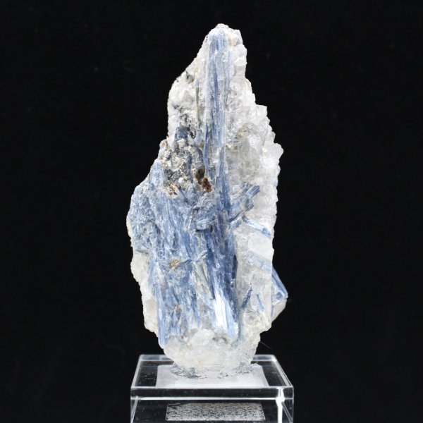 Cristalli di cianite