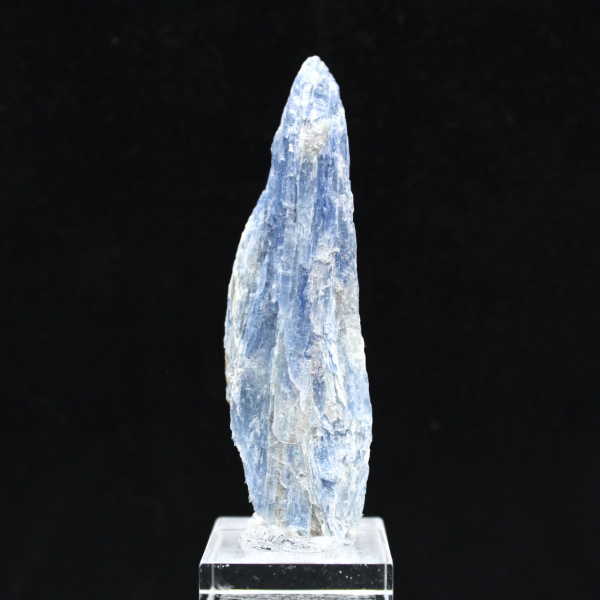 Cristalli di cianite
