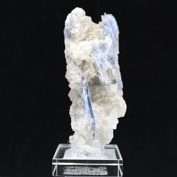 Cristalli di cianite