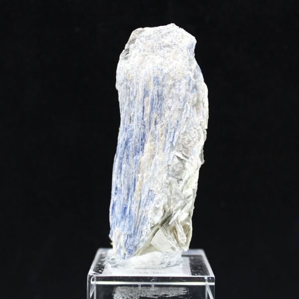 Cristalli di cianite