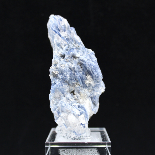 Cristalli di cianite