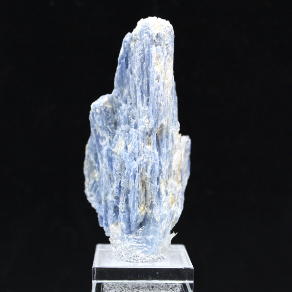 Cristalli di cianite