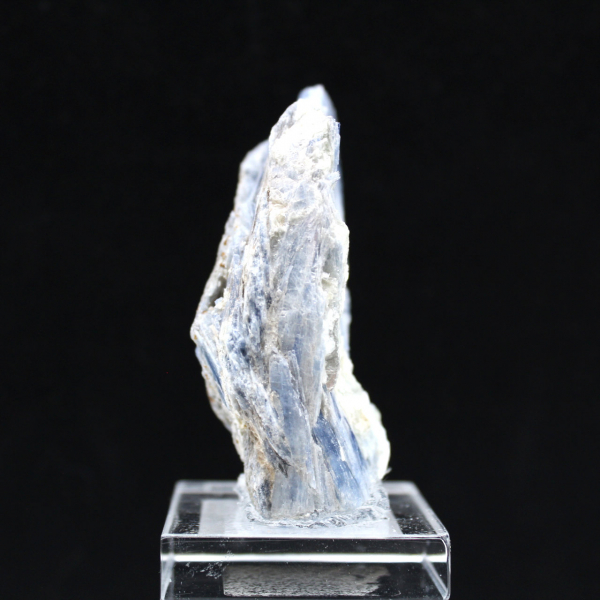 Cristalli di cianite
