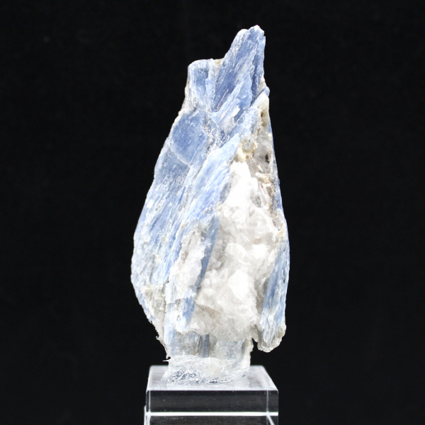 Cristalli di cianite