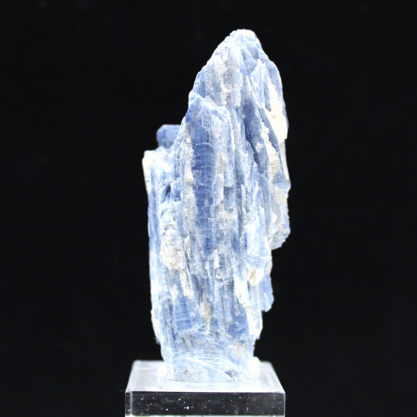 Cristalli di cianite