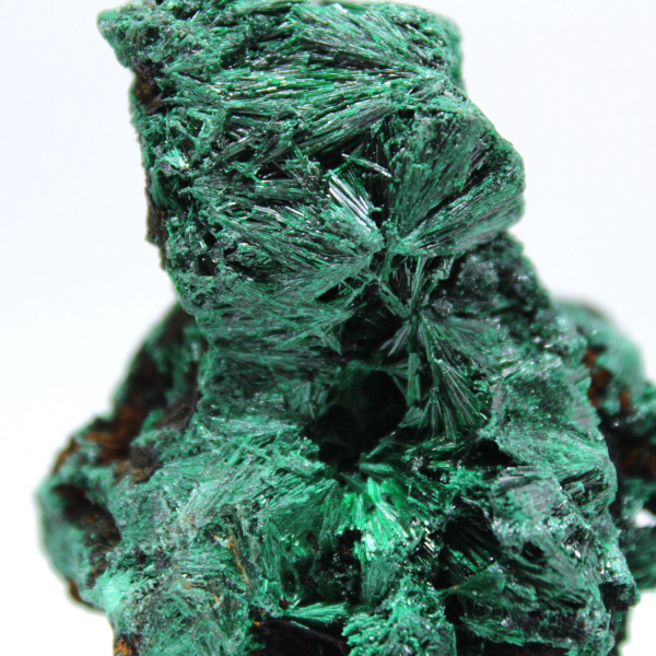 Blocco grezzo di malachite fibrosa Blocco grezzo di malachite fibrosa