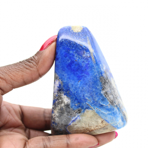 Lapislazzuli, ornamento lucidato con inclusioni di pirite