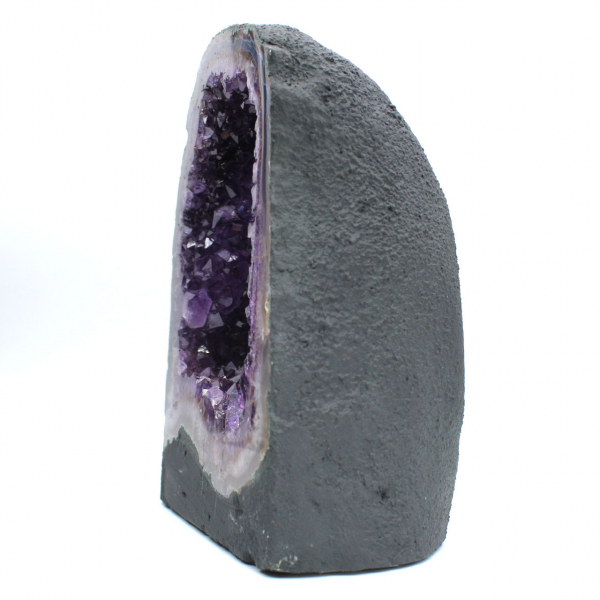 Grande geode di ametista brasiliana per decorazione d'interni e collezione