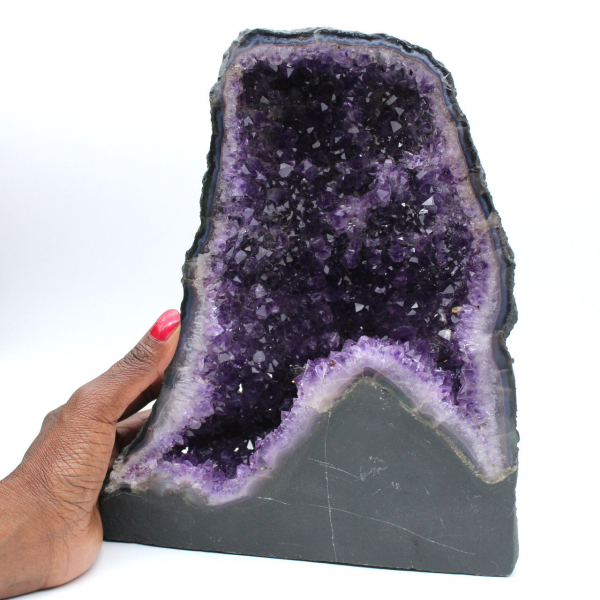  Geode di ametista brasiliana unica di alta qualità con base stabile