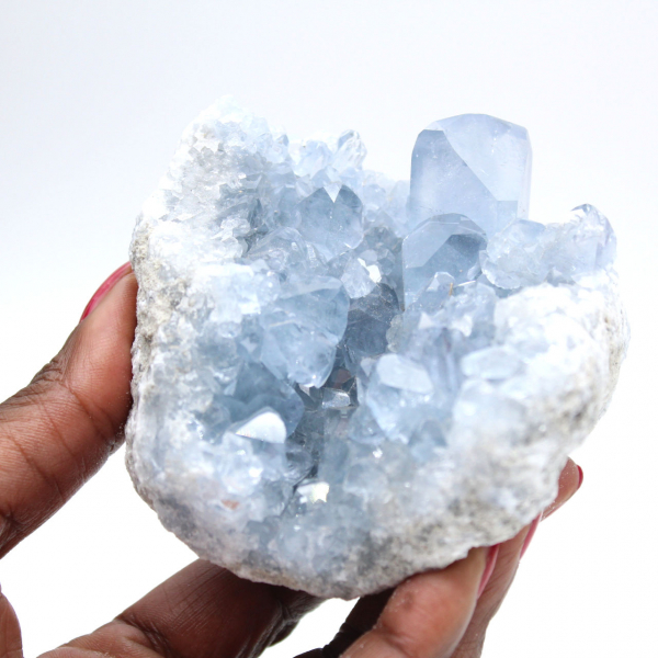 Esemplare di celestite blu con cristalli lucenti