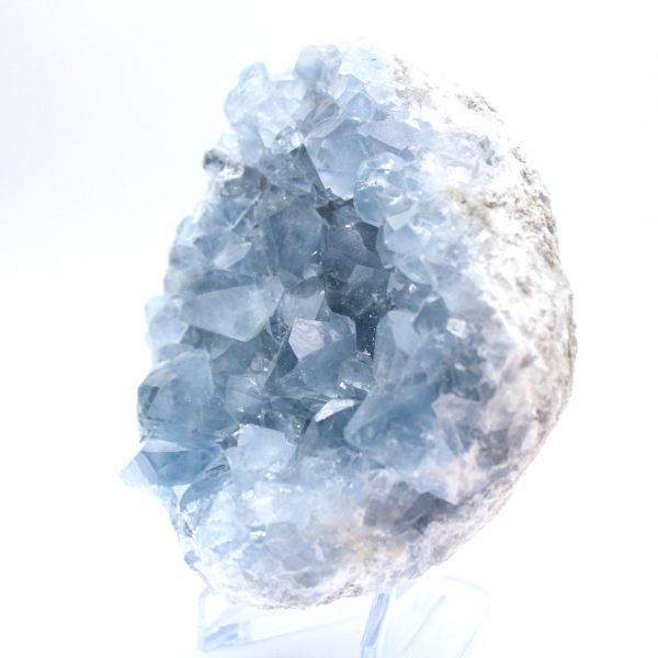 Celestite blu dalla geode naturale del Madagascar