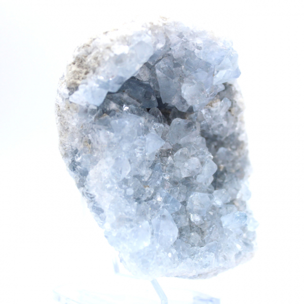 Geode di cristallo di celestina blu del Madagascar