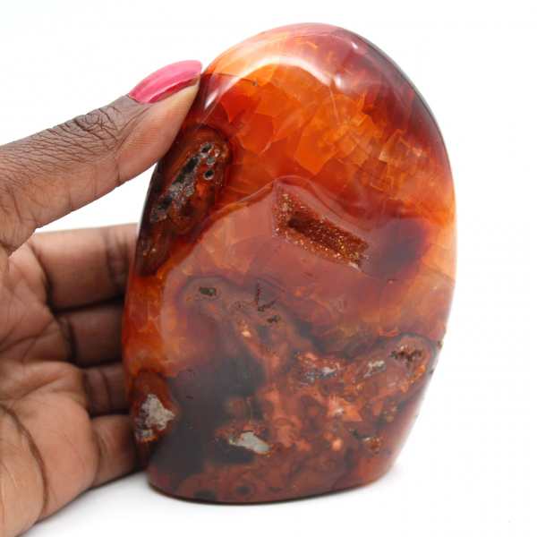 Ornamento medio in corniola lucidata - autentico minerale del Madagascar per interni