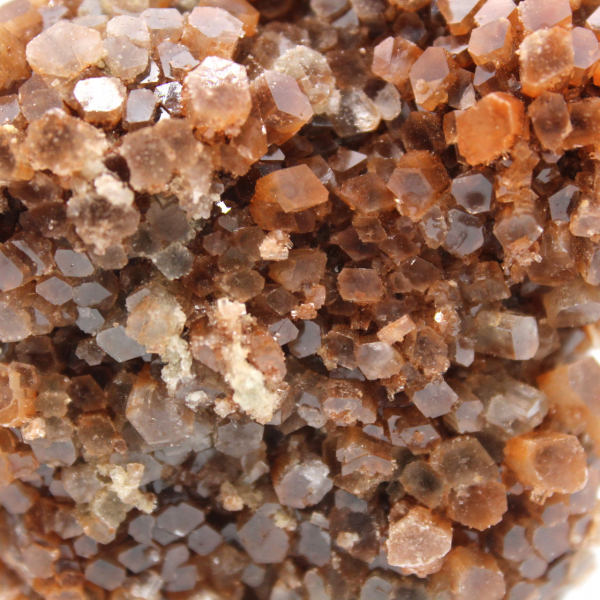 Esemplare compatto di Aragonite dal Marocco