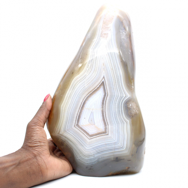 Corniola naturale lucidata, grande ornamento minerale proveniente dal Madagascar