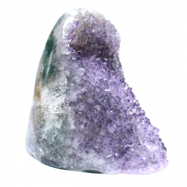 Geode di ametista brasiliana: cristalli viola intenso