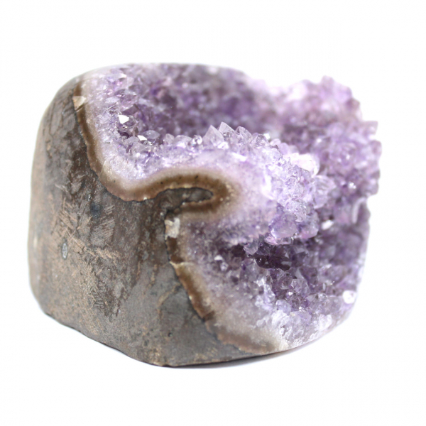 Geode di ametista brasiliana: decorazione e mineralogia