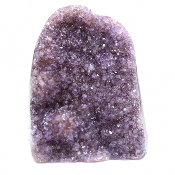 Geode di ametista dal Brasile: un tesoro mineralogico