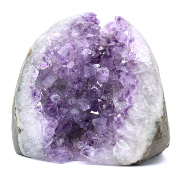 Geode di ametista brasiliana: piccole dimensioni per collezionisti