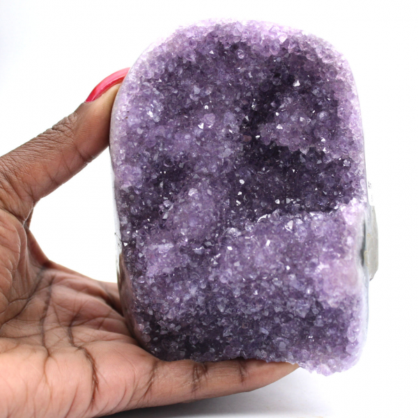 Geode di ametista, dimensioni medie, Brasile – Crystal Brilliance