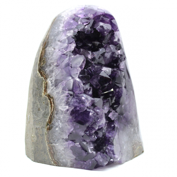 Geode di ametista viola