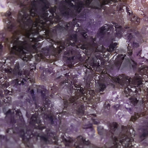 Geode di ametista, cristallo viola