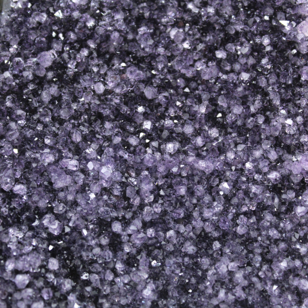 Ametista, decorazione viola