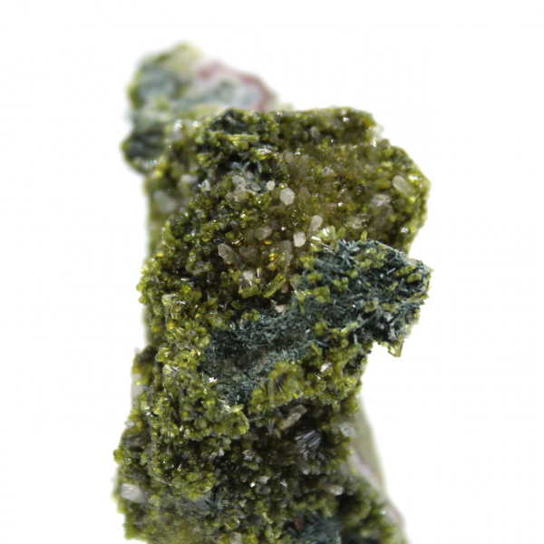 Epidoto verde dal Marocco su matrice sottile