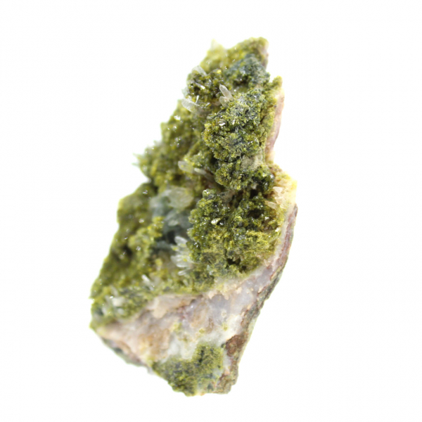 Epidoto marocchino su matrice beige