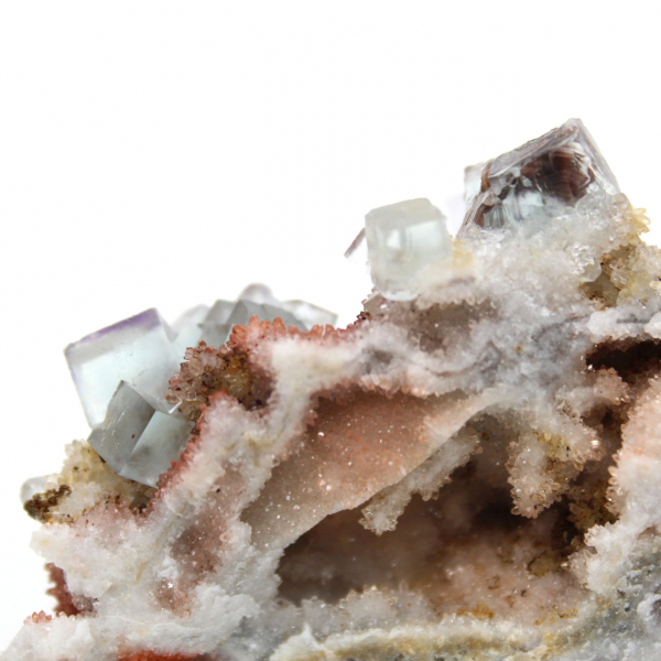 Cristalli di fluorite grezza: pezzo dal Marocco su matrice