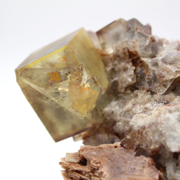Pietra di fluorite marocchina grezza: cristalli verdi naturali